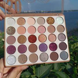 Набір тіней для повік перламутрові та матові DoDo Girl Eyeshadow Palette Gritter D3212А