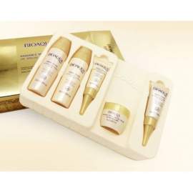 Подарунковий набір з муцином равлики BIOAQUA Snail Radiance Moisturizing Vip Special Gift універсальний